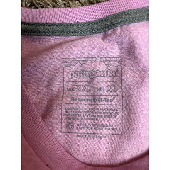 Patagonia Men's Fitz Roy Icon Responsibili-Tee T-Shirt (Milkweed Mauve) XLarge - Picture 6 of 8